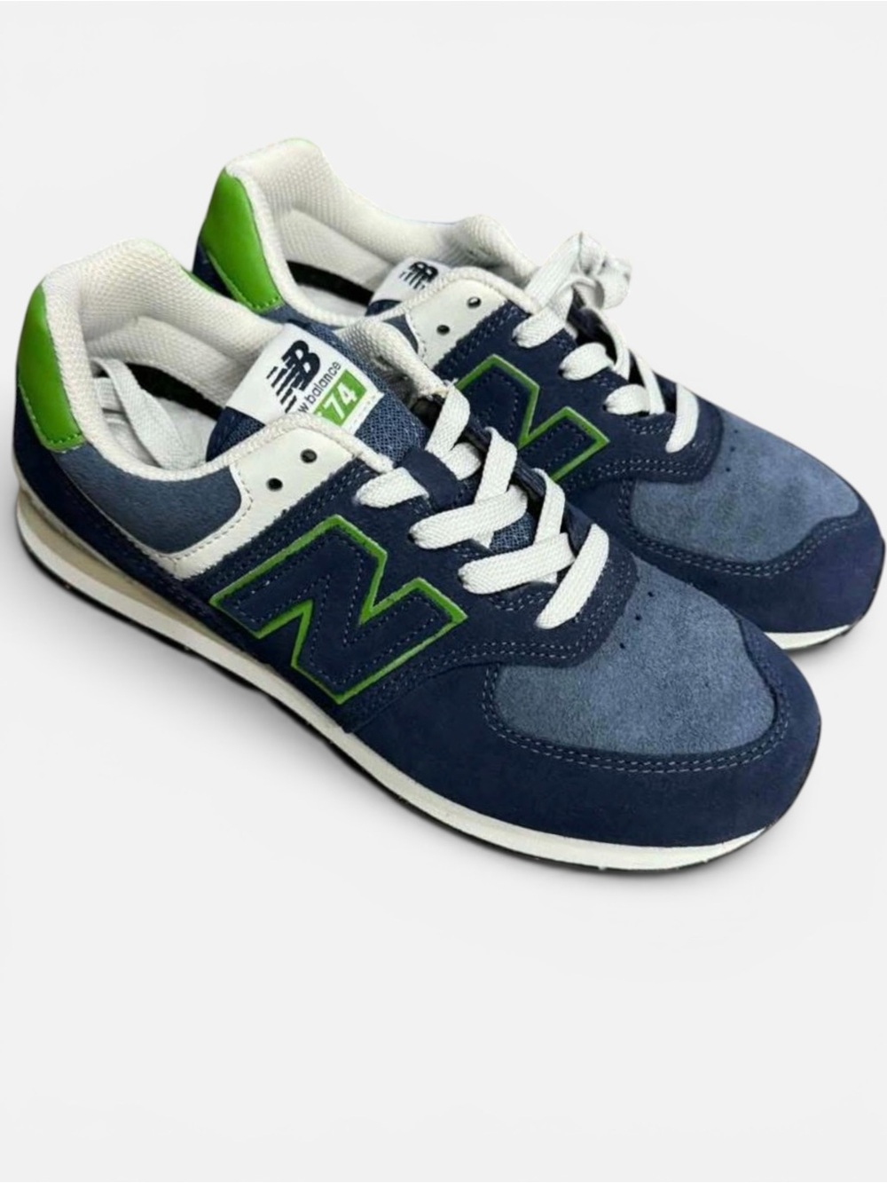 New Balance 574 Kids Sneakers 5.5 Big Kid NB Navy Alpine Green Suede NWOT